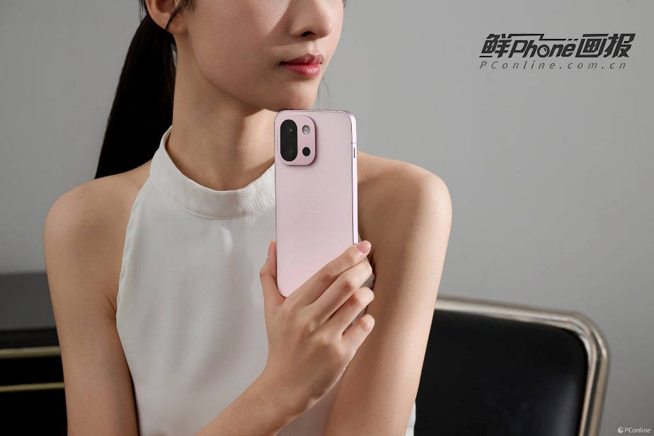 高顏高性能，和一加 13T開啟閑暇美好時光:高性能磁鐵

